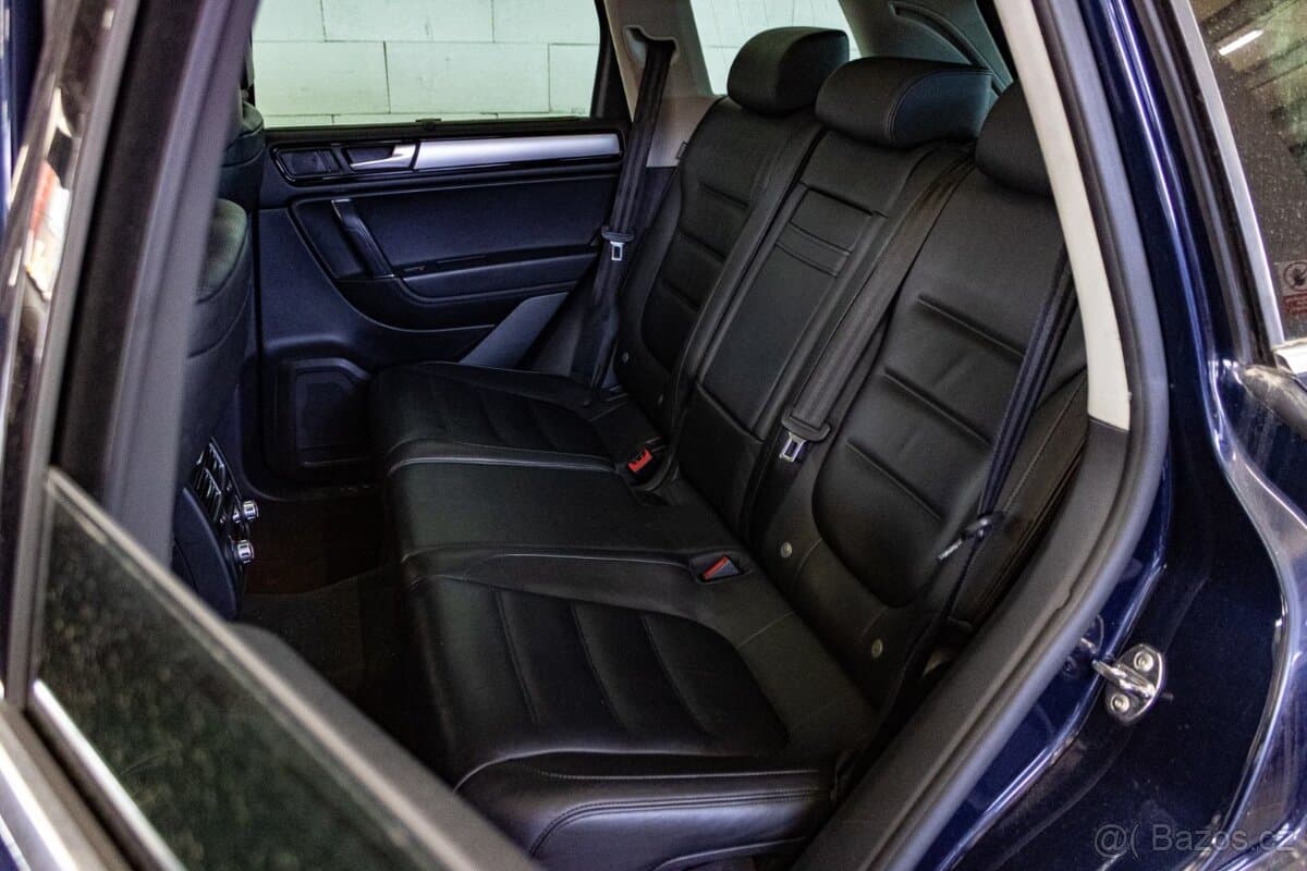 2014 Volkswagen TOUAREG - 7