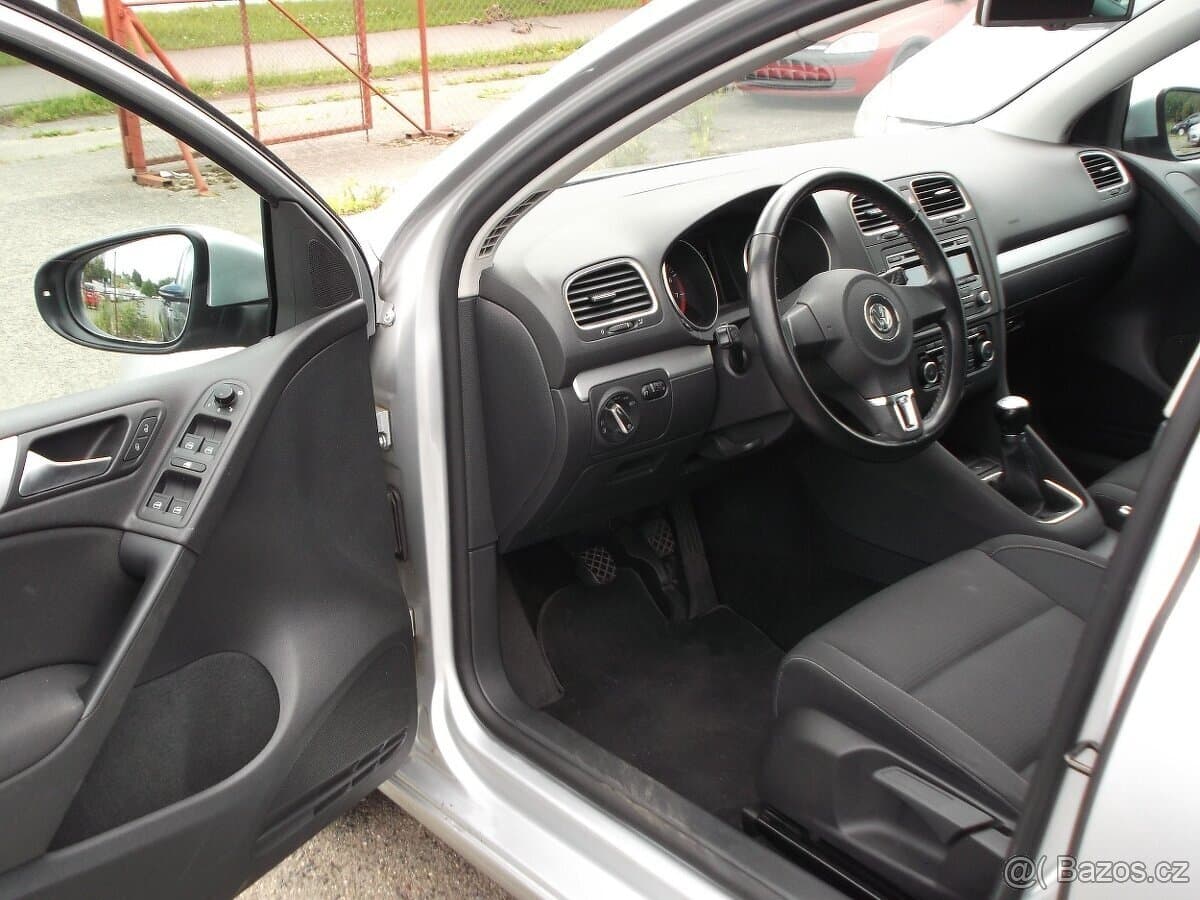2011 Volkswagen GOLF - 7
