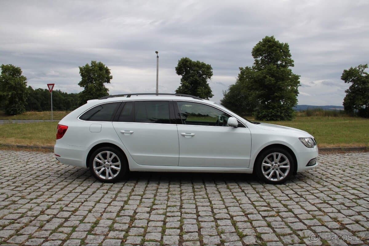 2015 Škoda SUPERB - 7