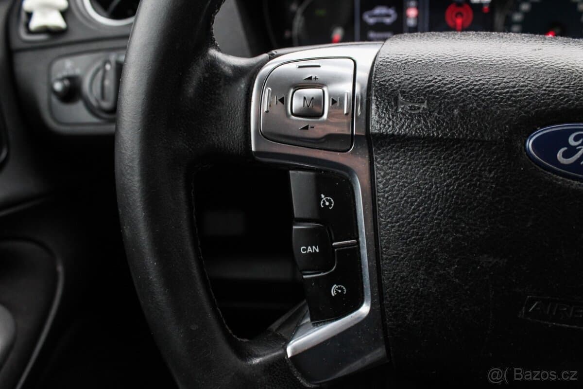 2015 Ford GALAXY - 7