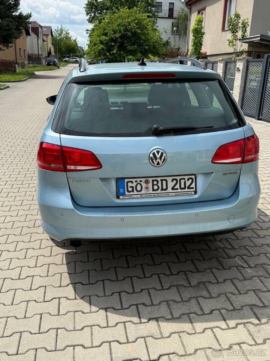 Volkswagen PASSAT - 7
