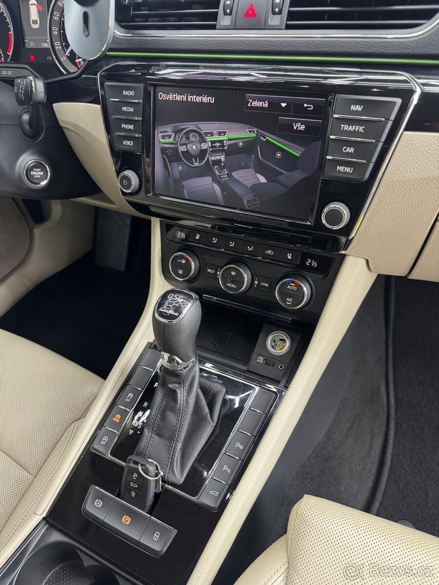 2016 Škoda SUPERB - 7