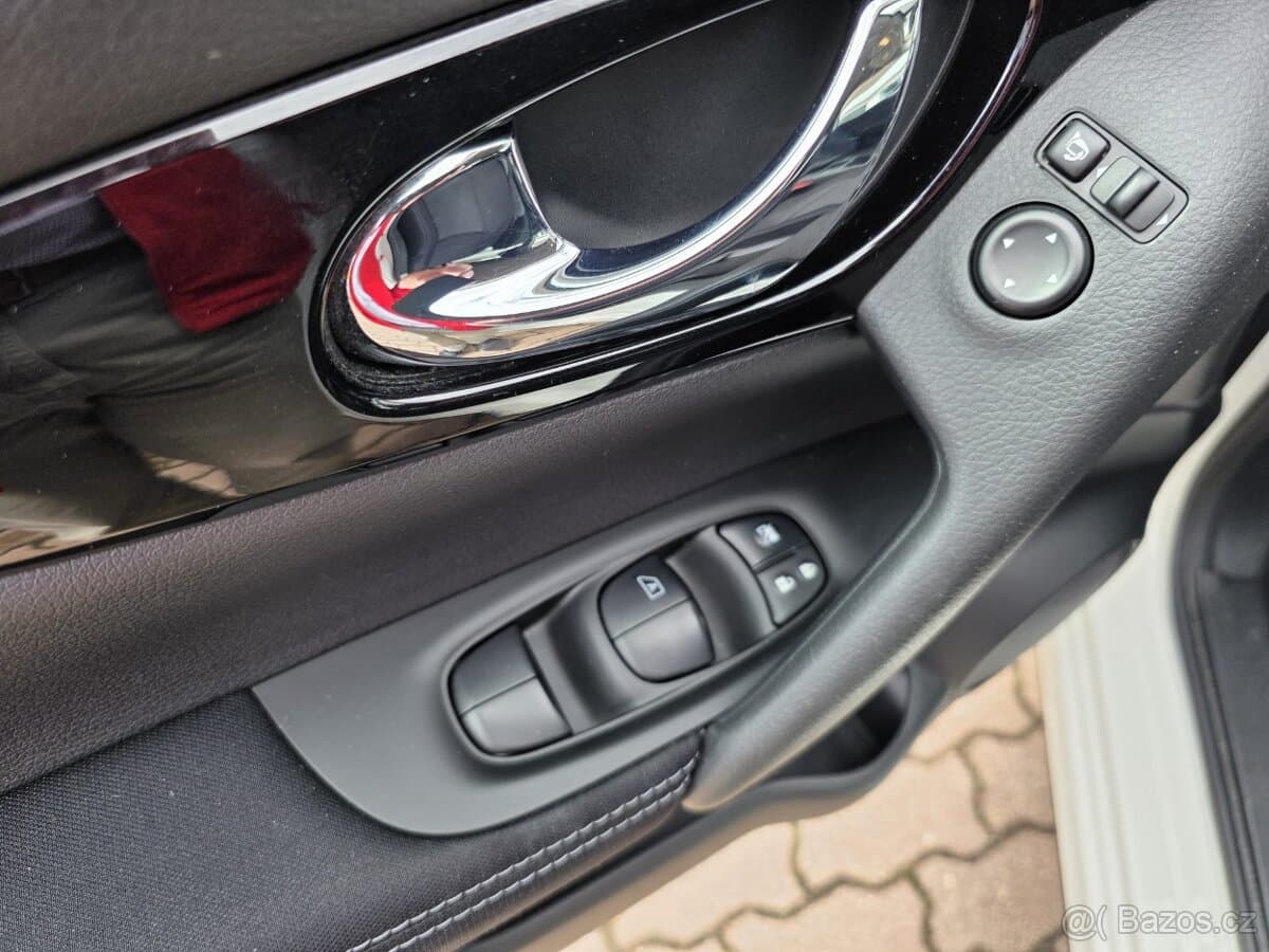 2017 Nissan QASHQAI - 7