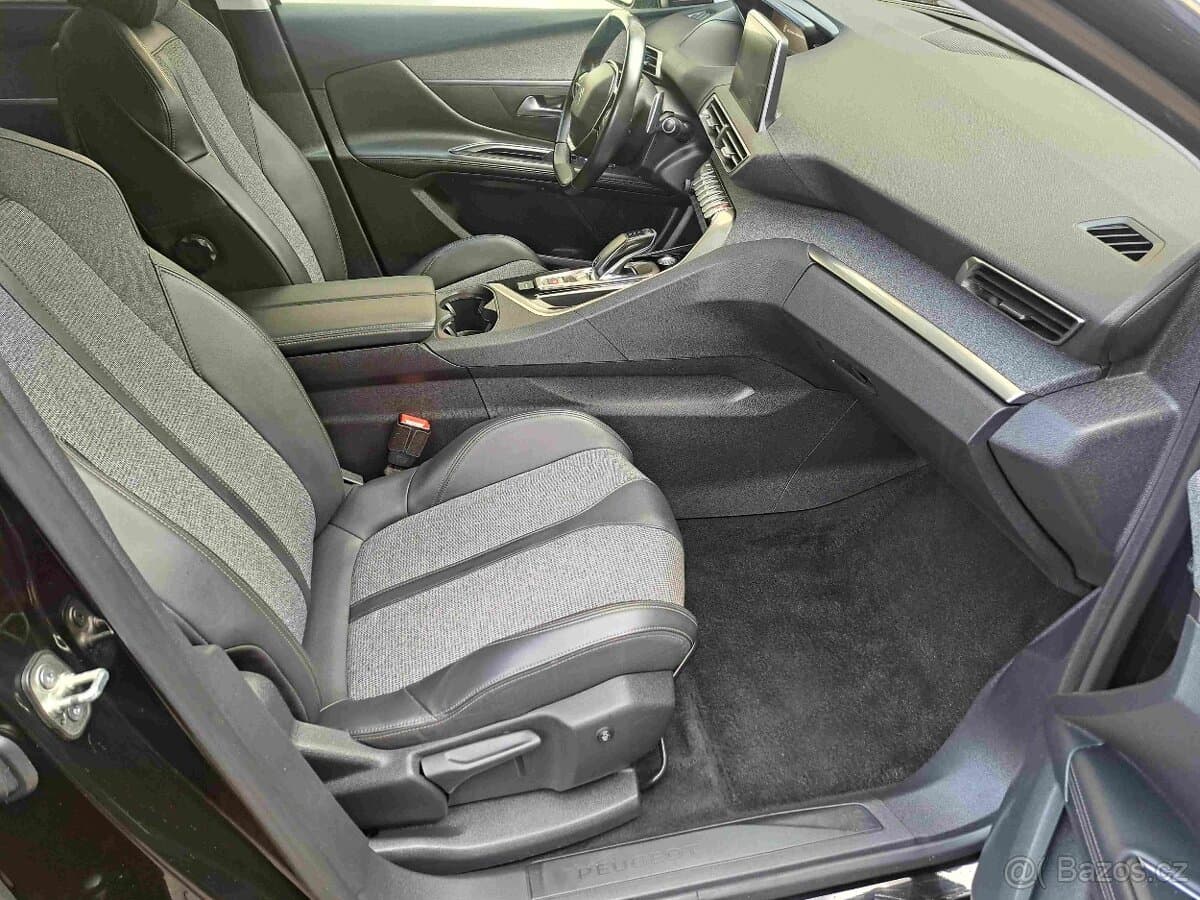 2019 Peugeot 5008 - 7