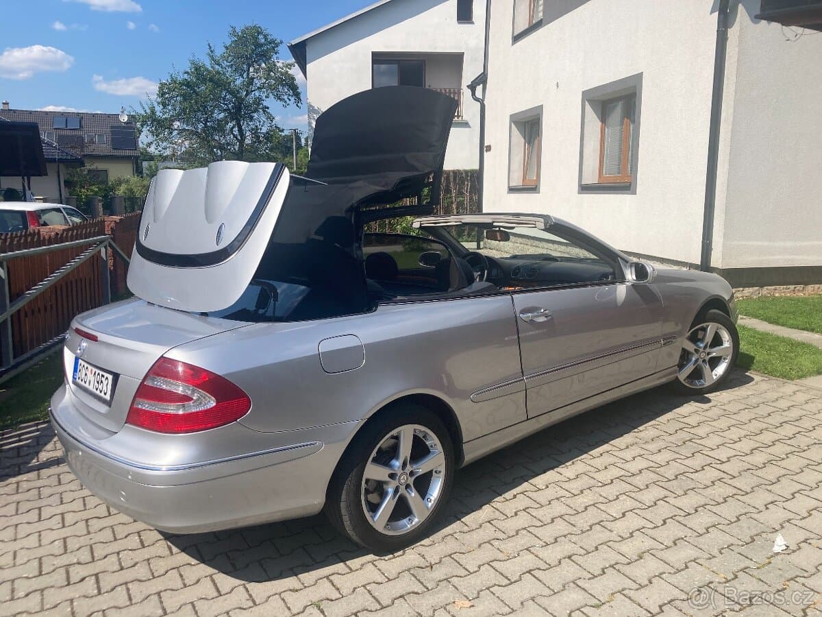 2003 Mercedes-Benz CLK - 7