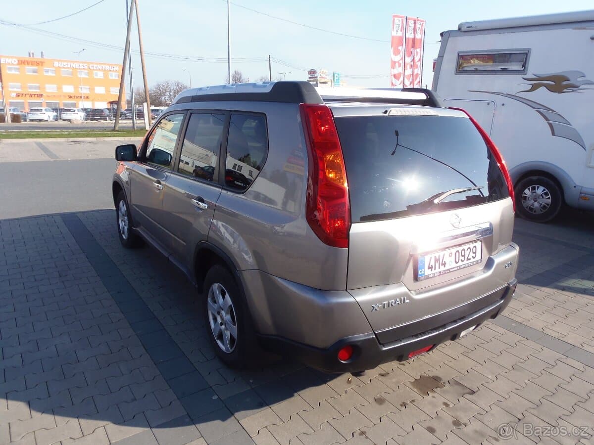 2010 Nissan X-TRAIL - 7