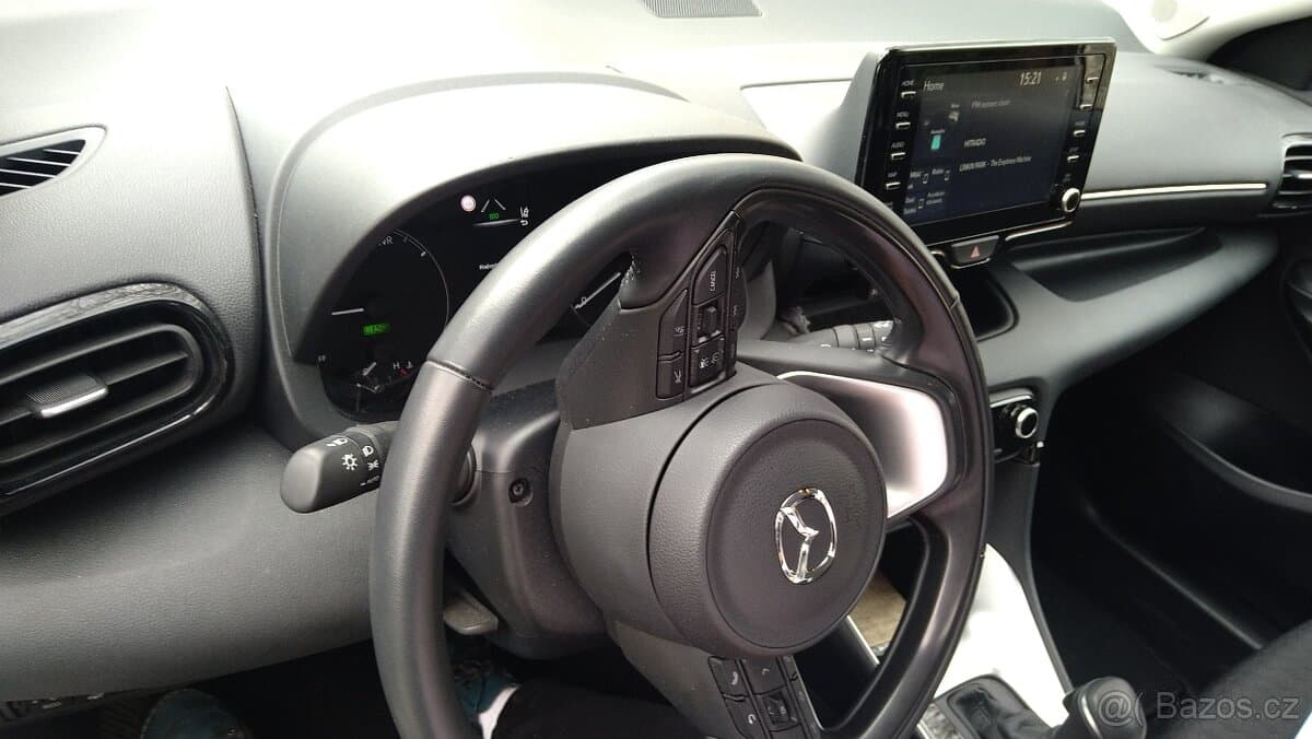 2023 Mazda 2 - 7