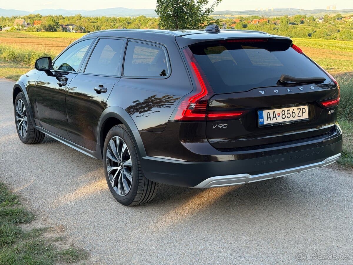 2021 Volvo V90 - 7