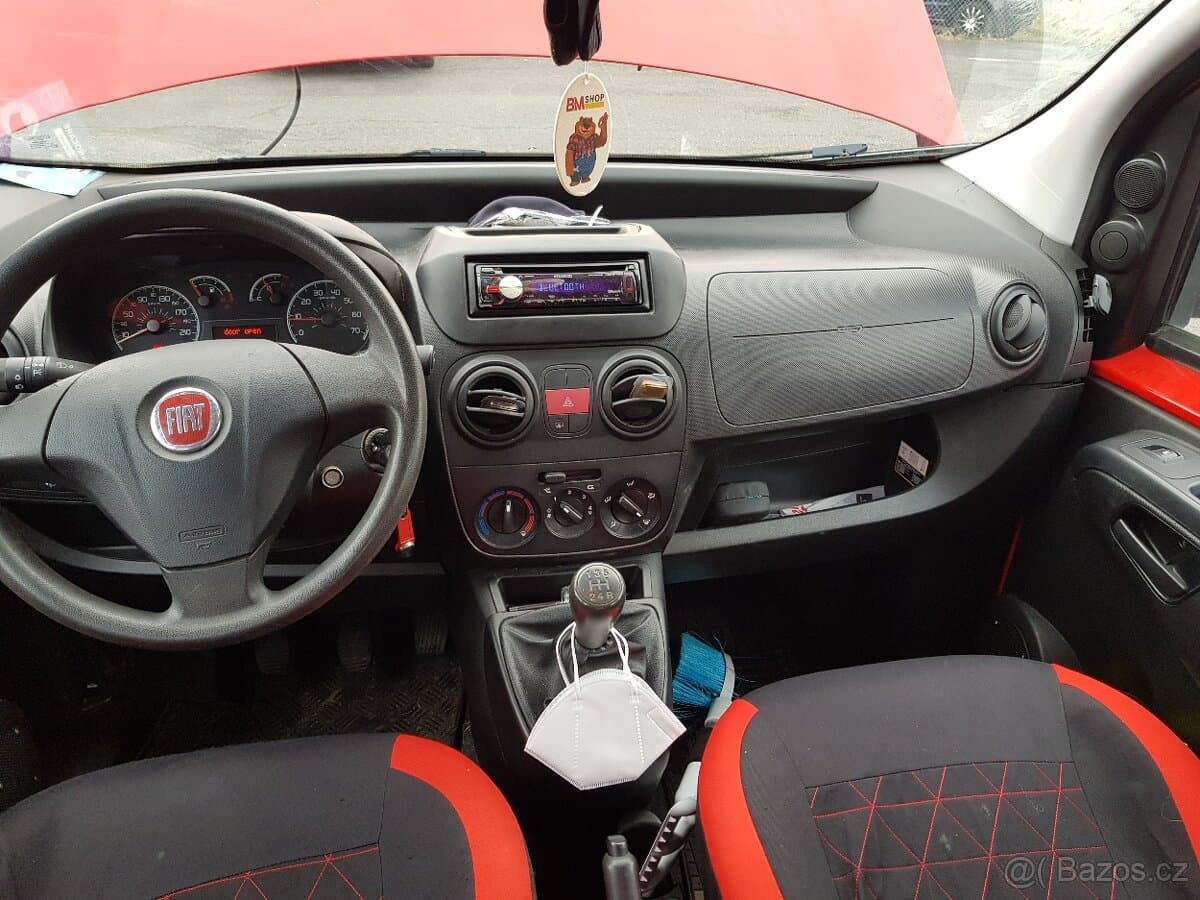 2012 Fiat QUBO - 7