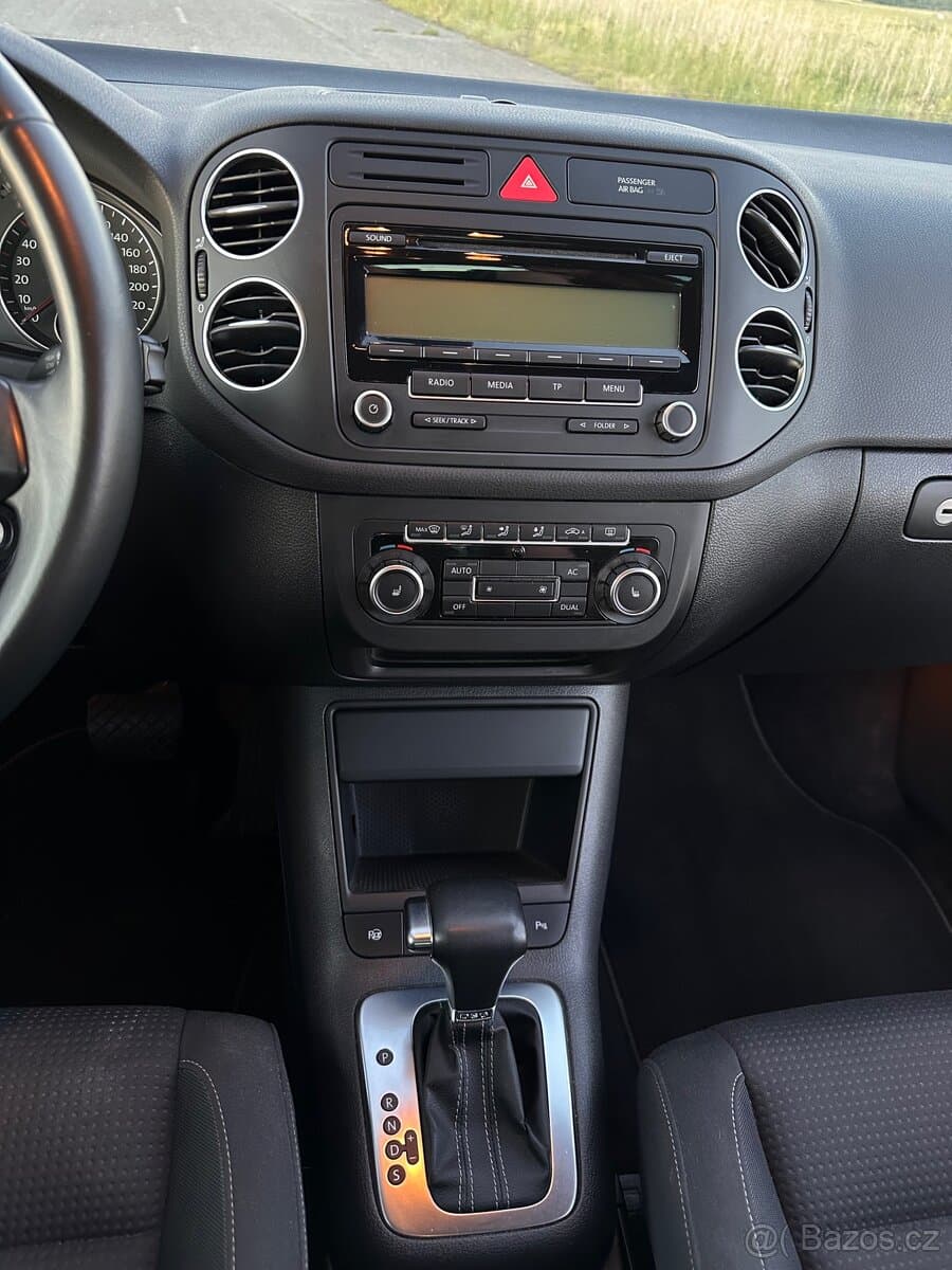2011 Volkswagen GOLF - 7