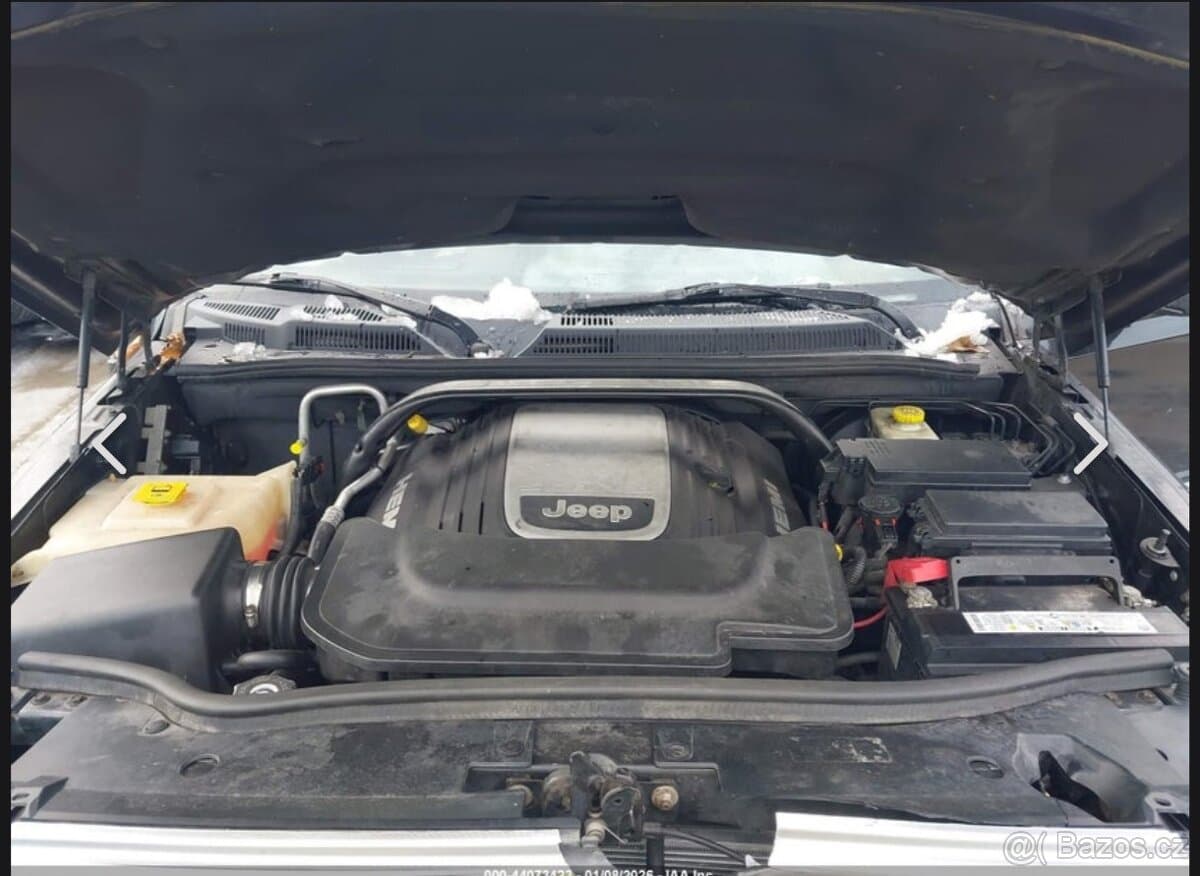 2008 Jeep COMMANDER - 7