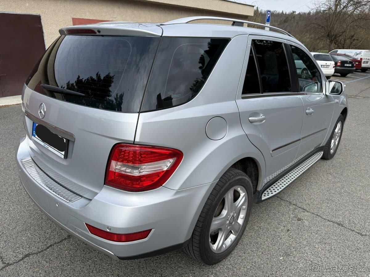 2010 Mercedes-Benz M-CLASS - 7