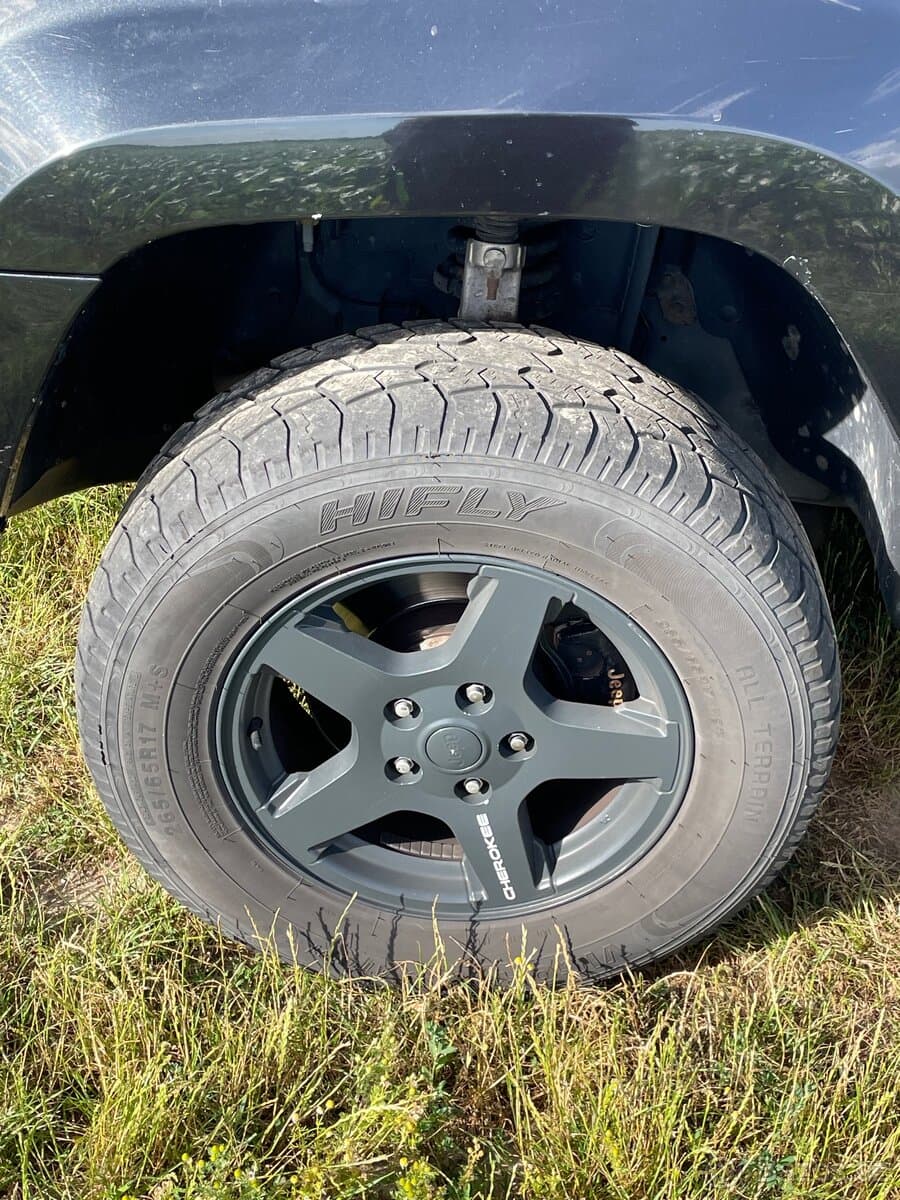 2005 Jeep CHEROKEE - 7