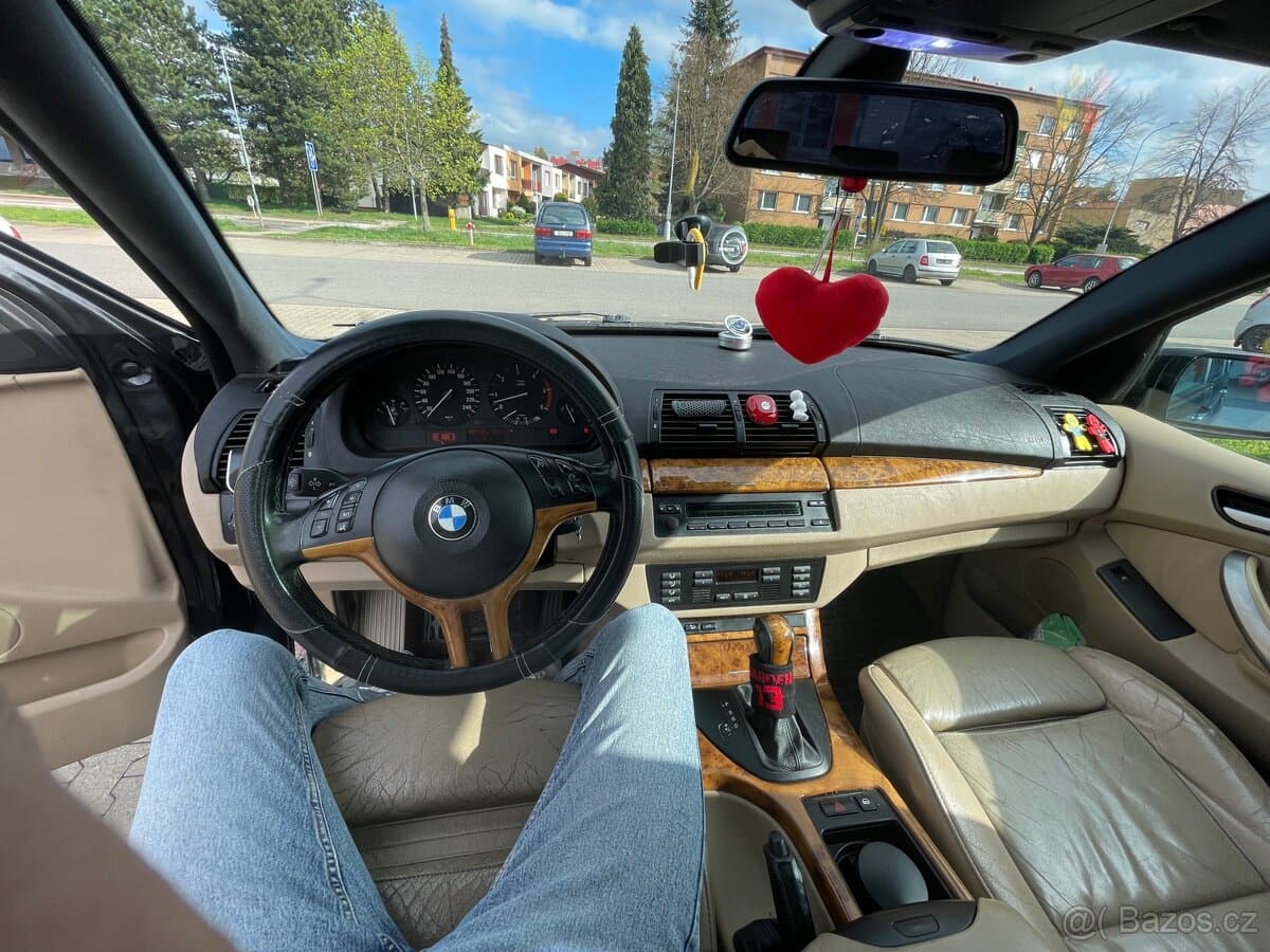 BMW X5 - 7