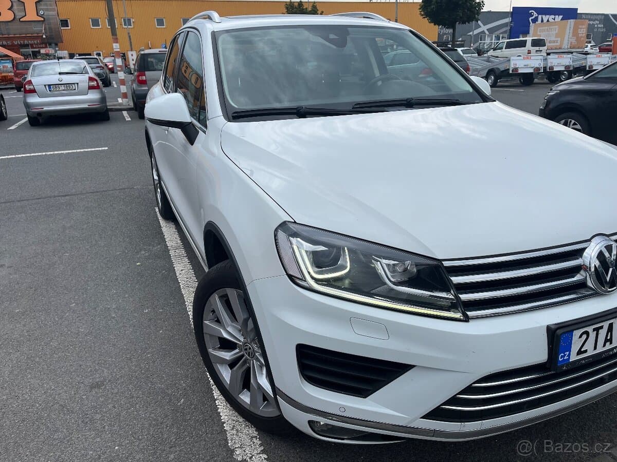 2014 Volkswagen TOUAREG - 7