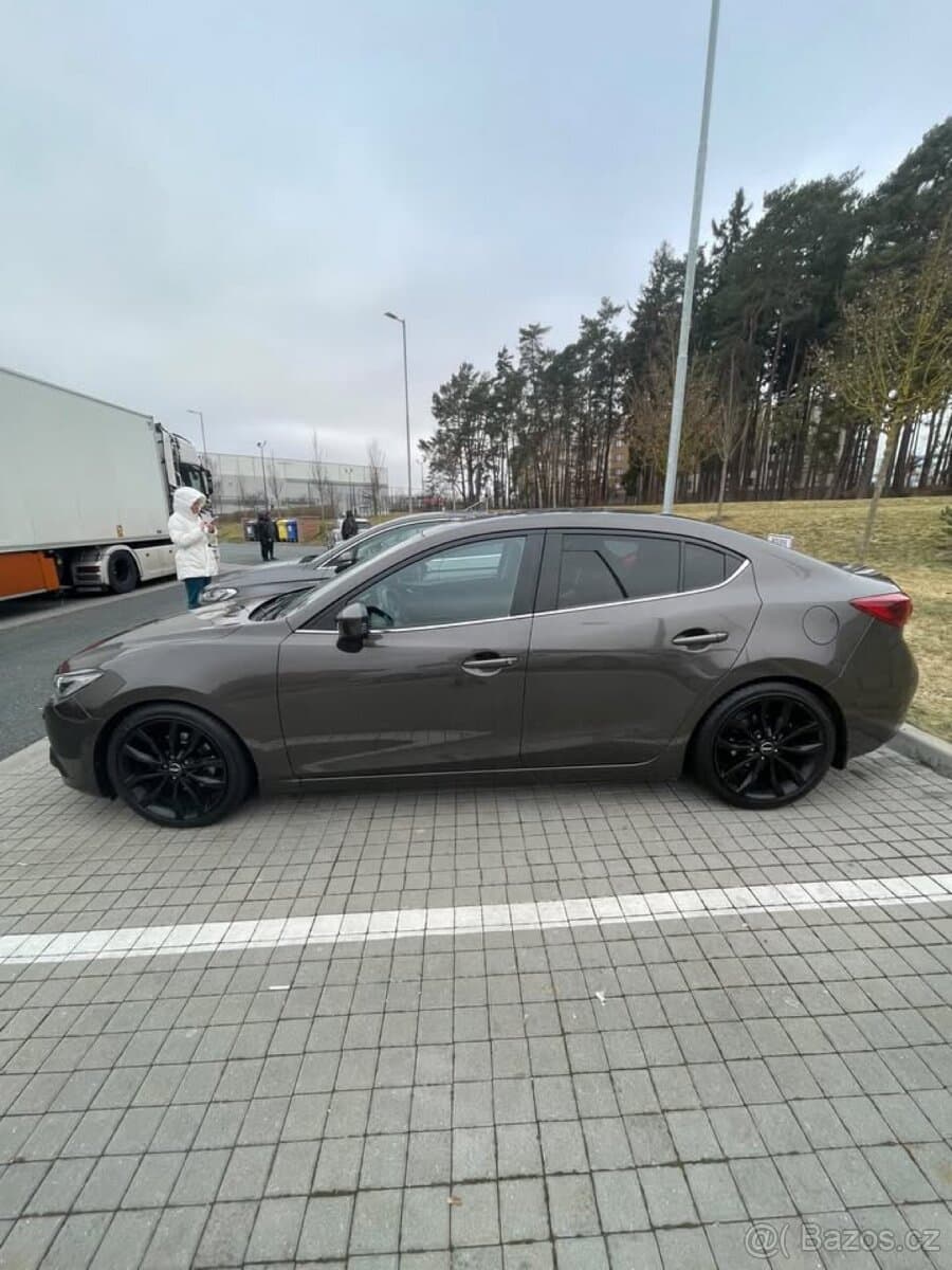 2014 Mazda 3 - 7