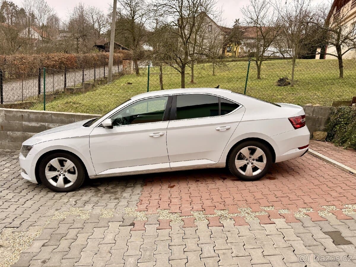 2016 Škoda SUPERB - 7