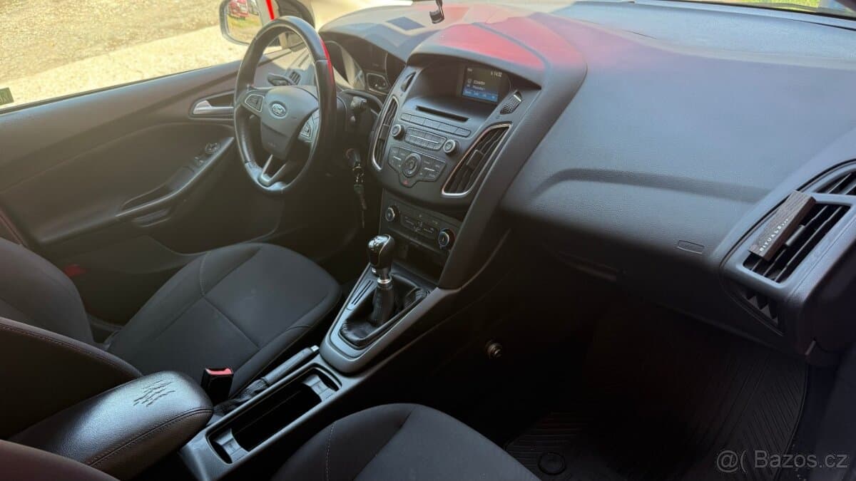 2017 Ford FOCUS - 7