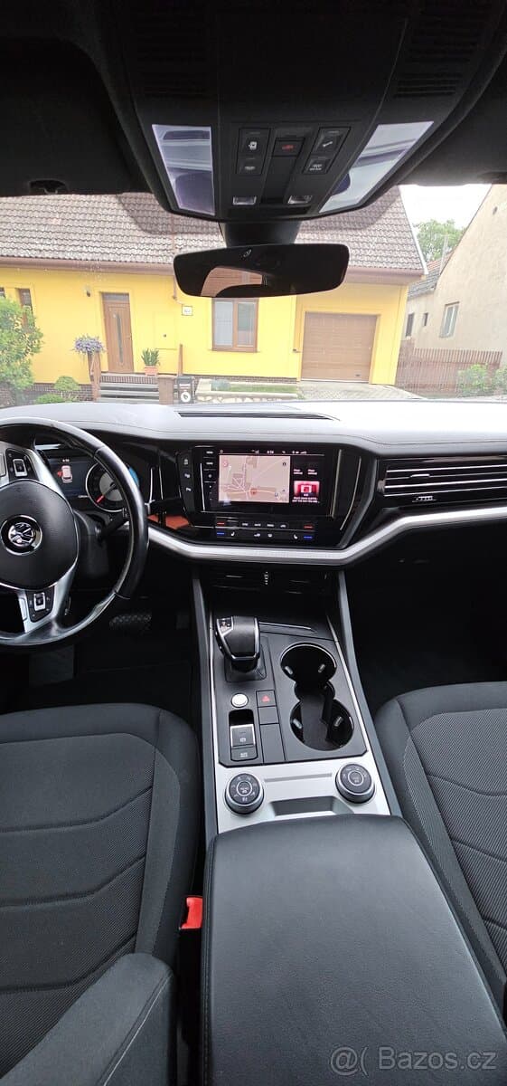 2019 Volkswagen TOUAREG - 7