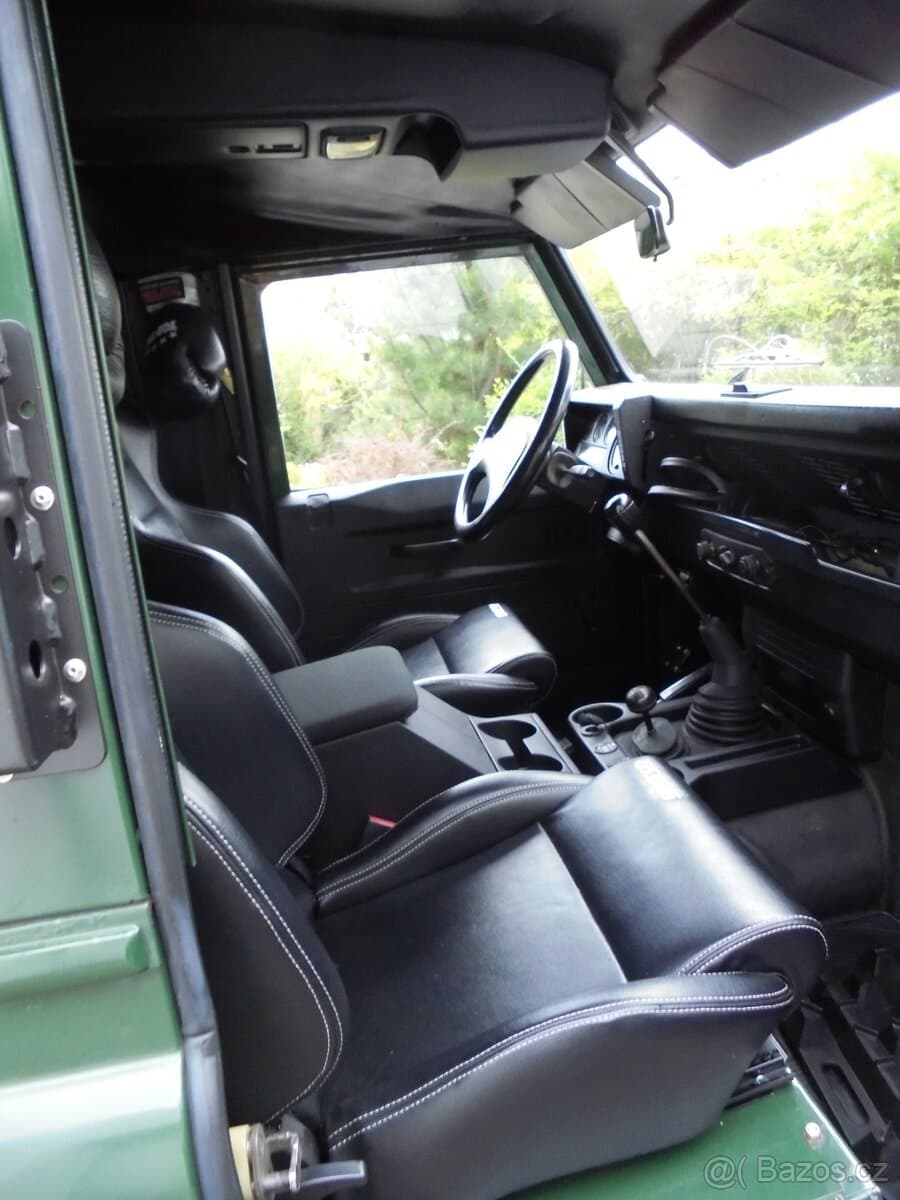 2000 Land Rover DEFENDER - 7