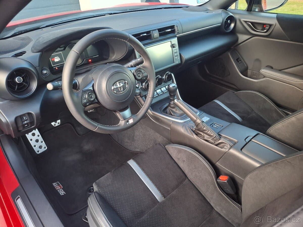 2023 Toyota GR86 - 7
