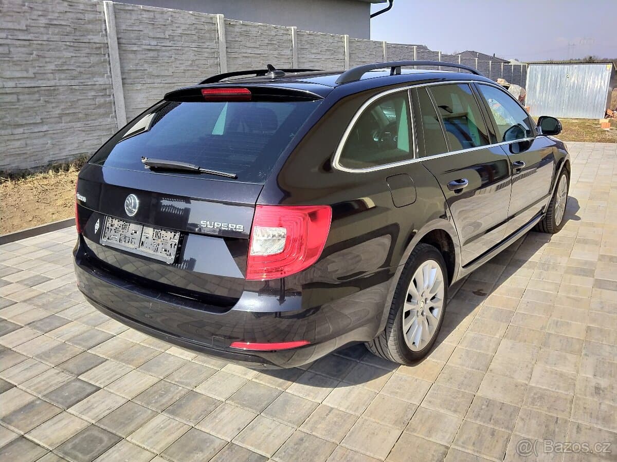 2014 Škoda SUPERB - 7
