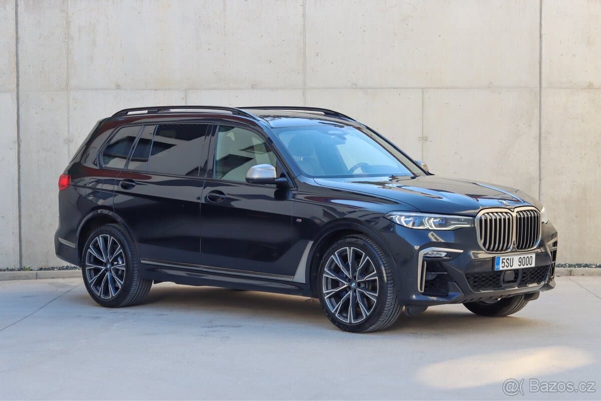 2021 BMW X7 - 7