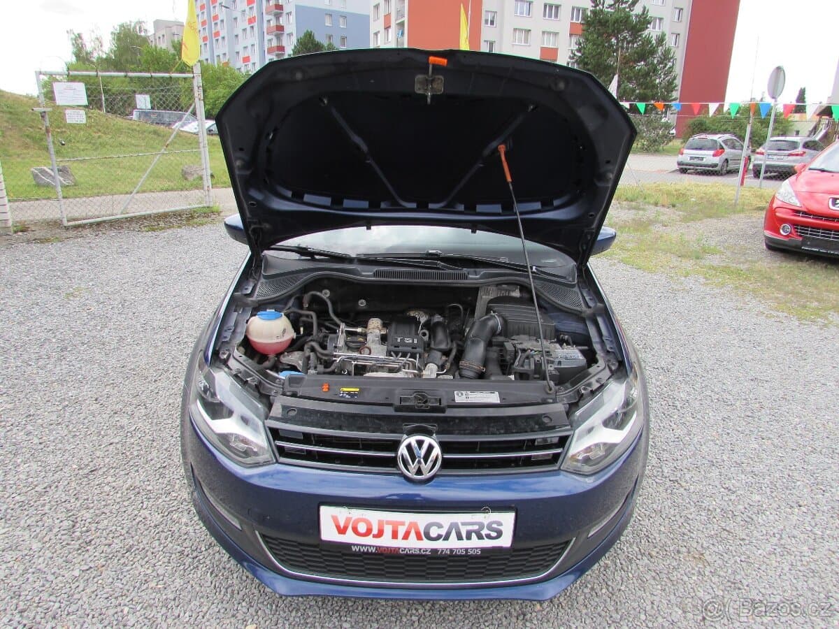 2012 Volkswagen POLO - 7