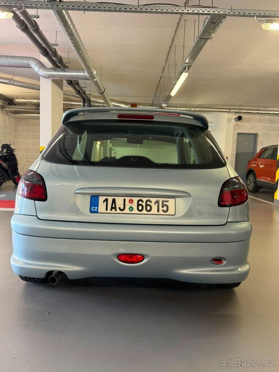 2000 Peugeot 206 - 7