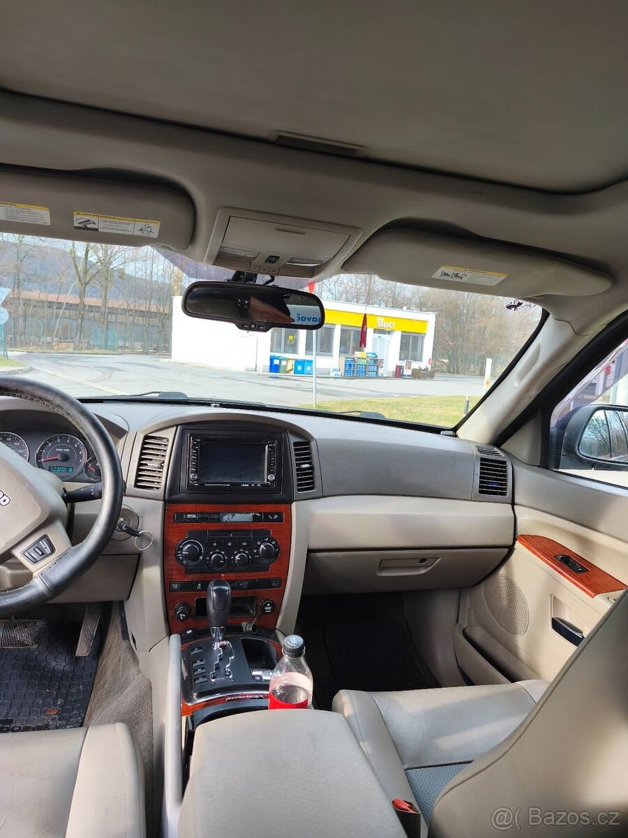Jeep CHEROKEE - 7