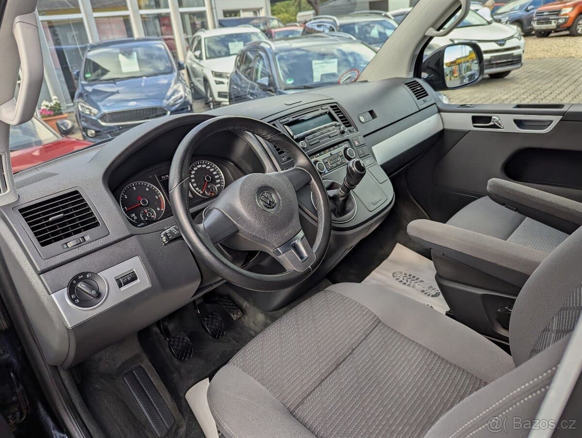 2015 Volkswagen MULTIVAN - 7