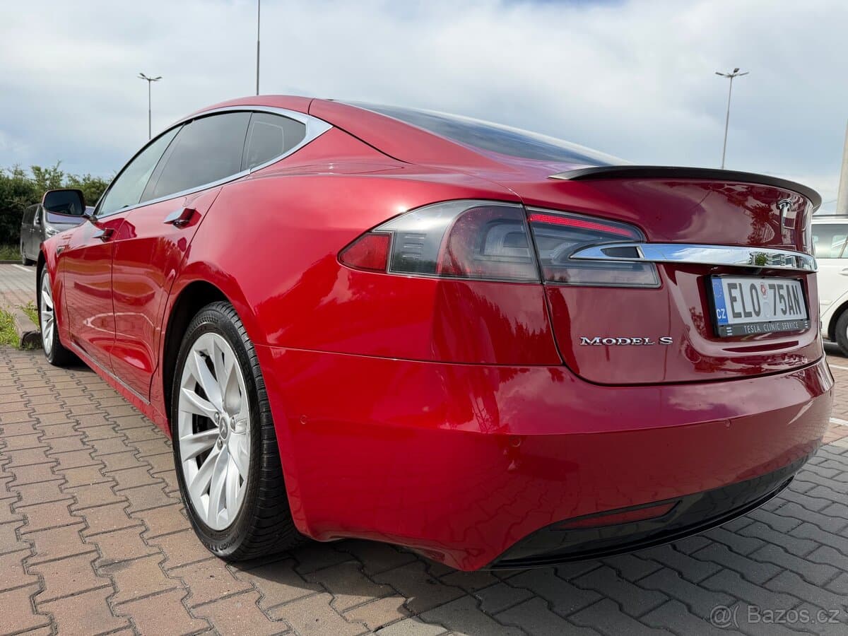 2016 Tesla MODEL S - 7