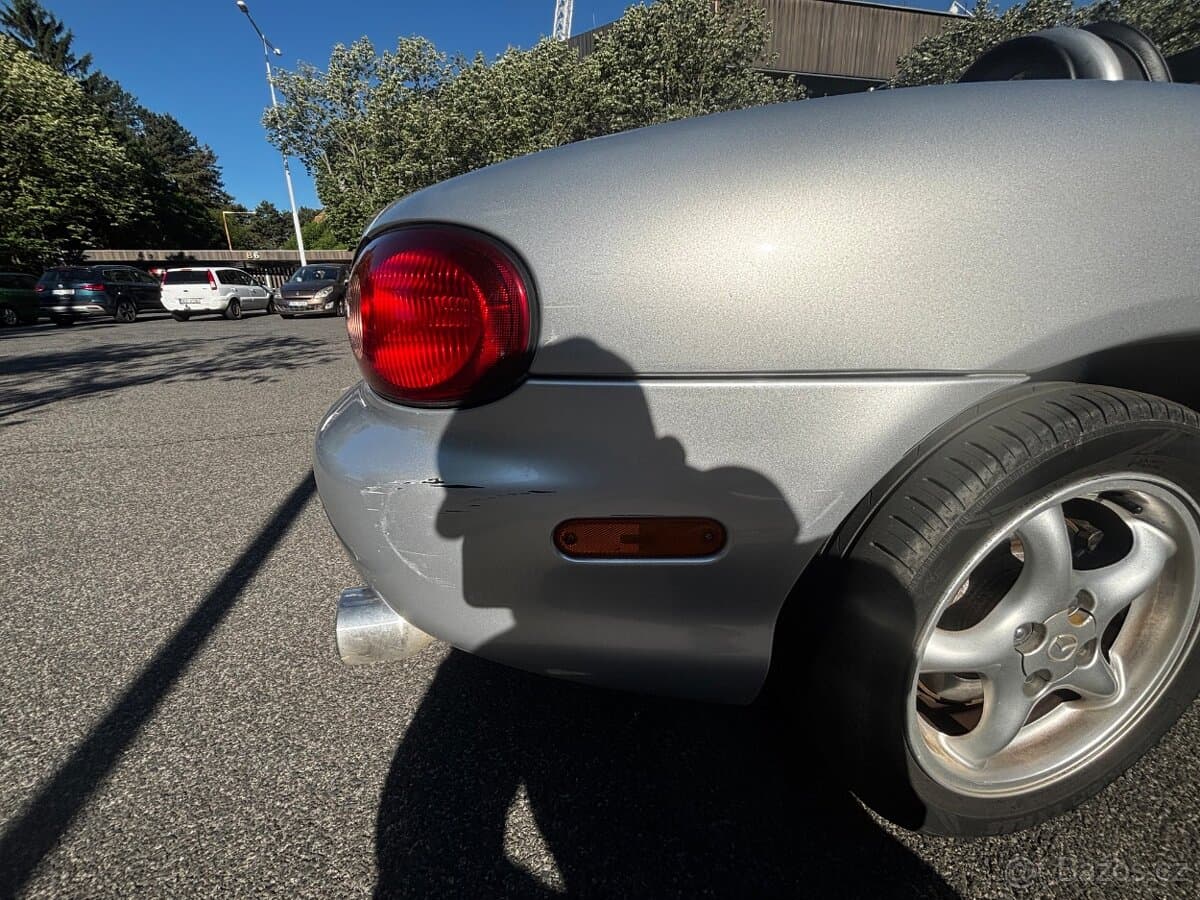 2002 Mazda MX-5 - 7