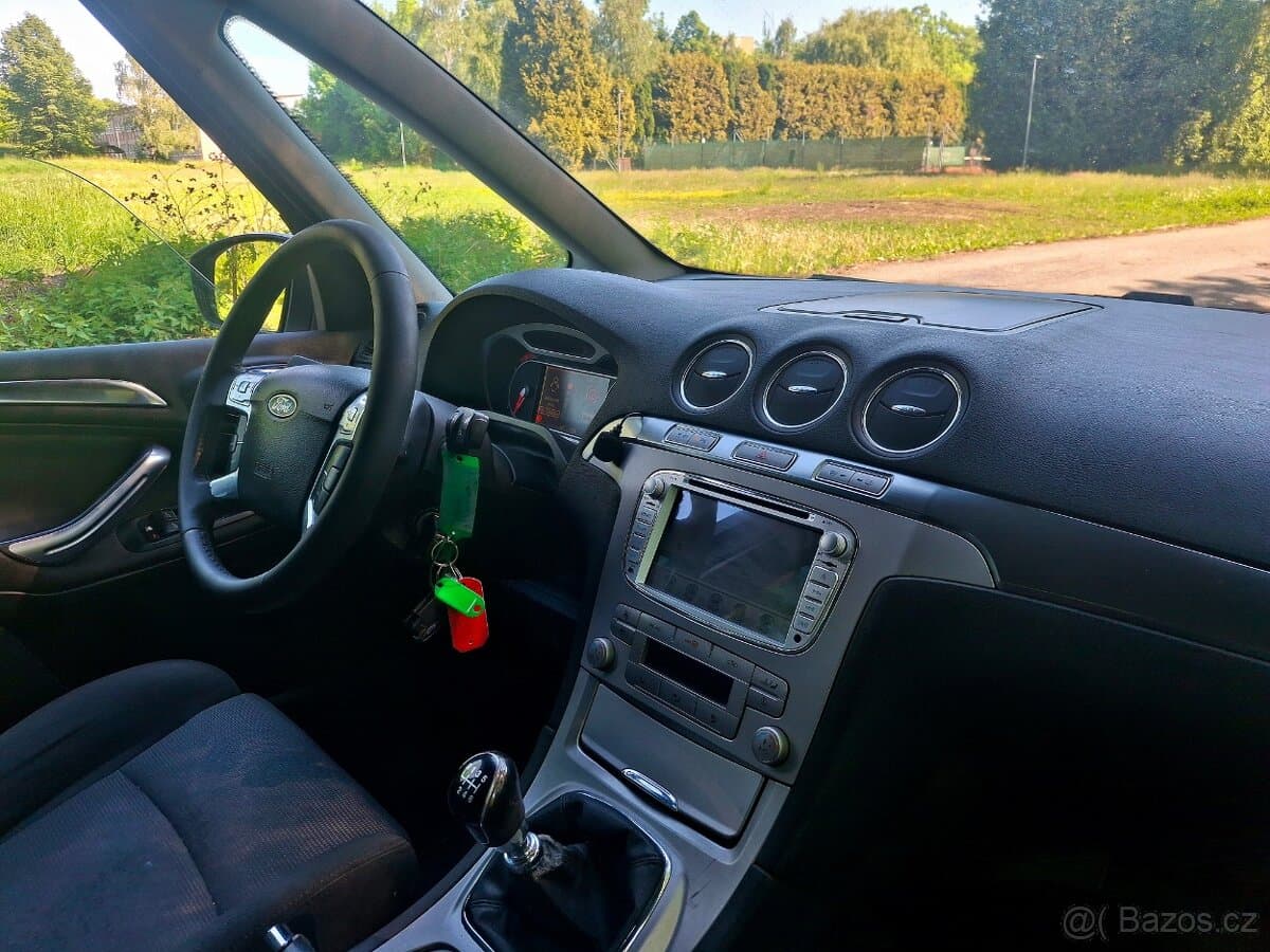 2011 Ford GALAXY - 7
