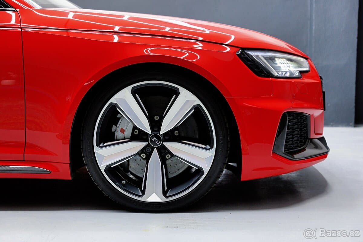 2017 Audi RS4 - 7