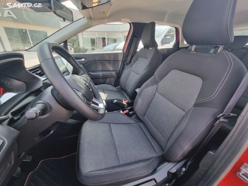 2023 Renault CAPTUR - 7