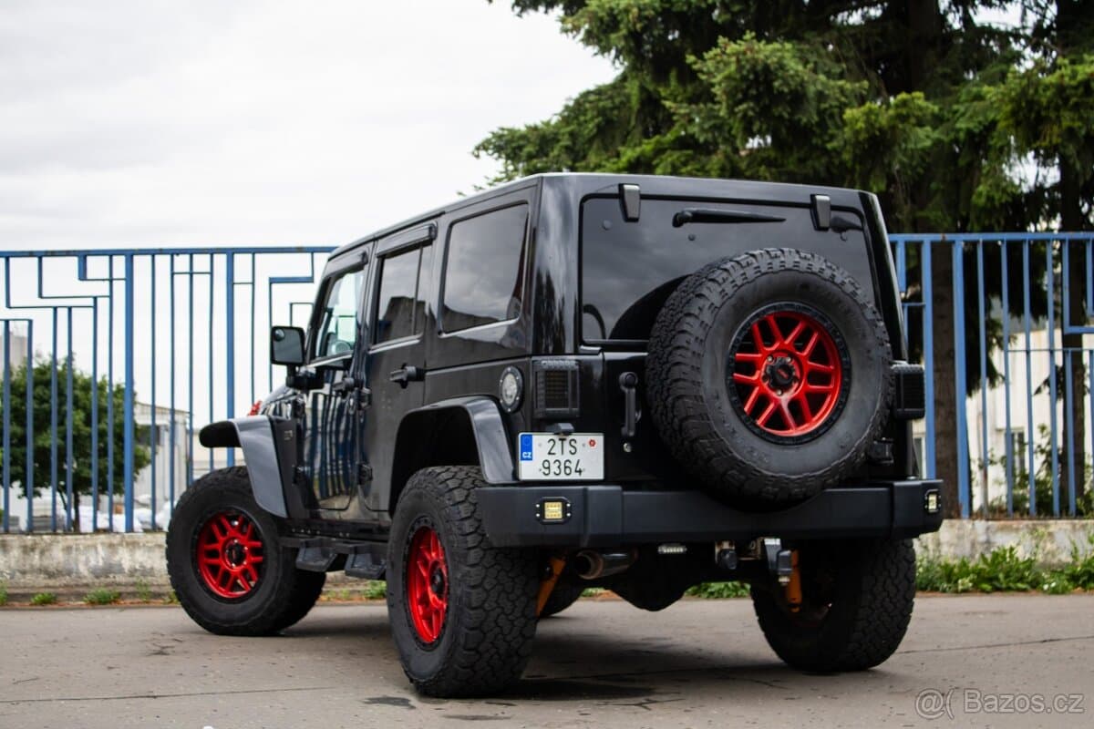 2013 Jeep WRANGLER - 7