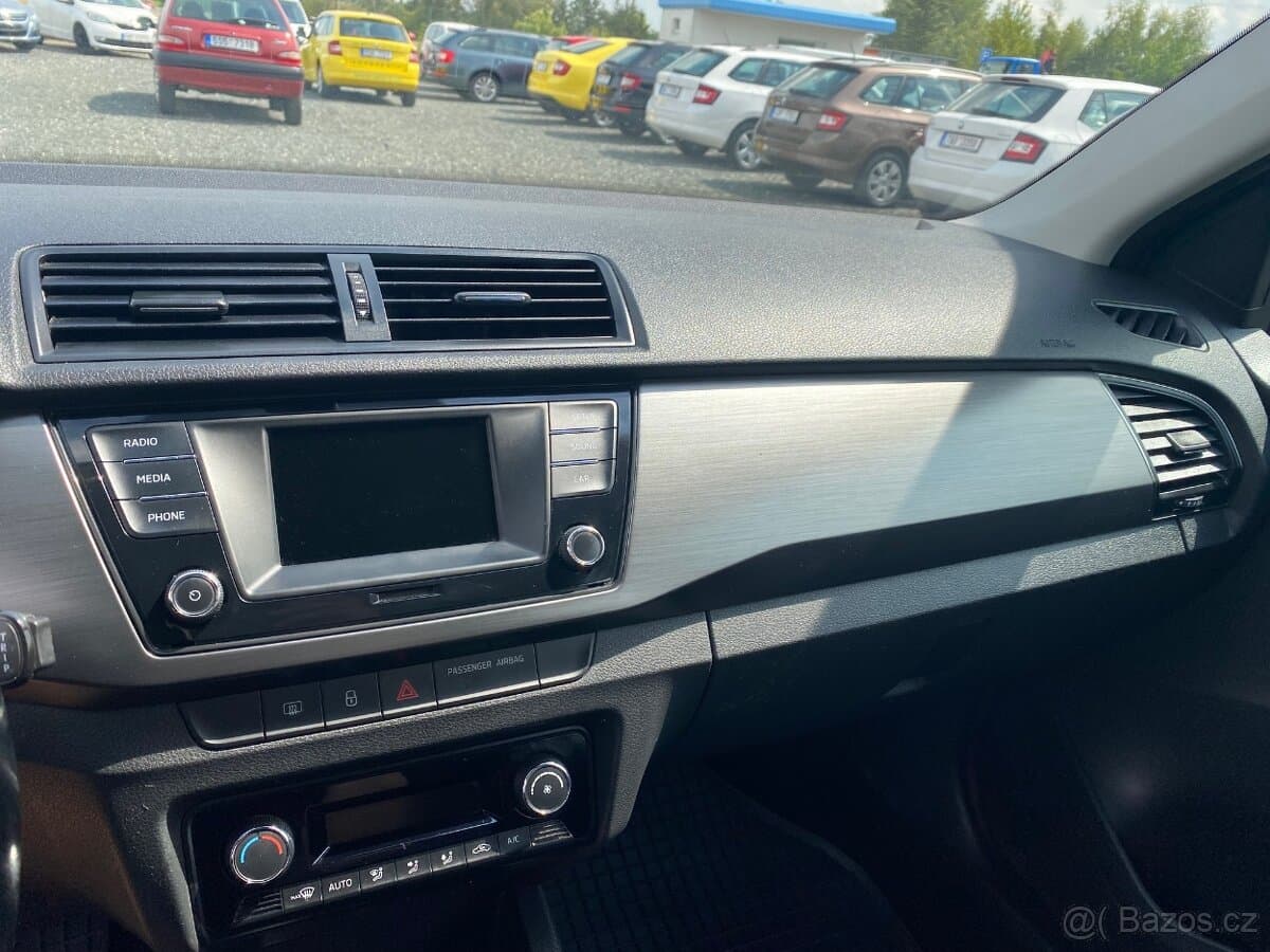 2017 Škoda FABIA - 7