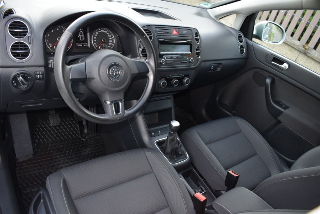 2010 Volkswagen GOLF - 7