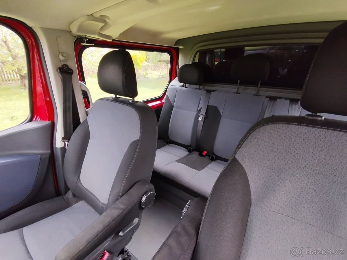 2015 Opel VIVARO - 7