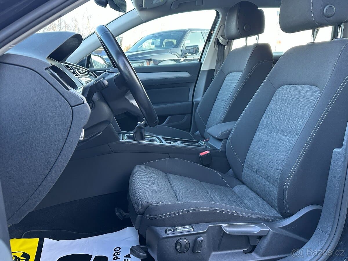 2021 Volkswagen PASSAT - 7