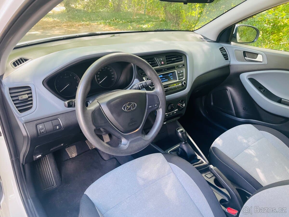 2016 Hyundai i20 - 7
