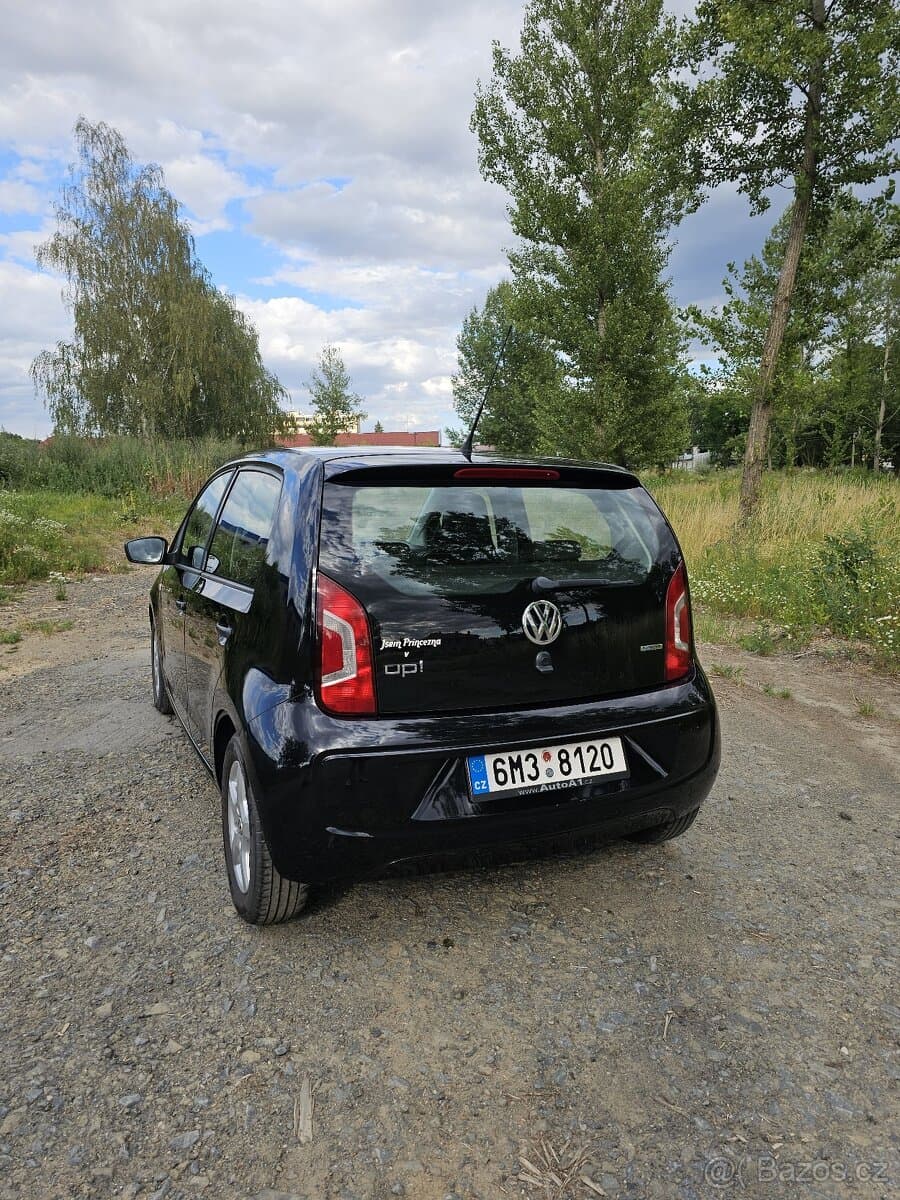 2013 Volkswagen UP! - 7