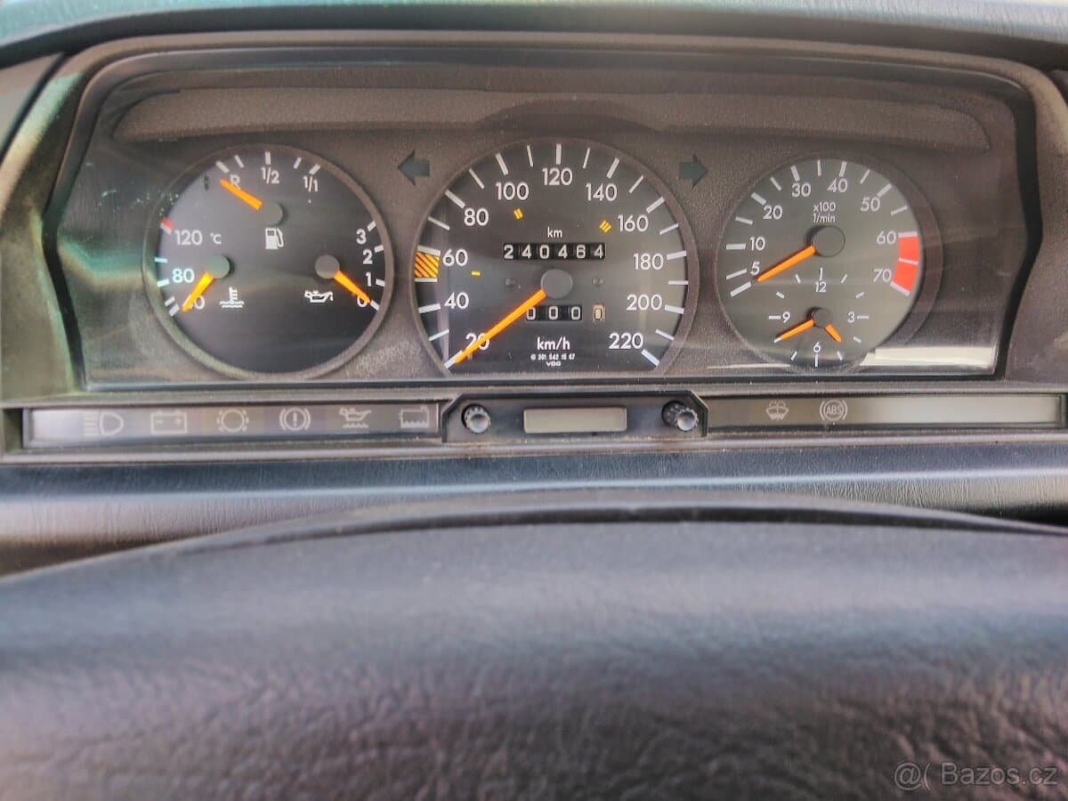 1991 Mercedes-Benz 190 - 7