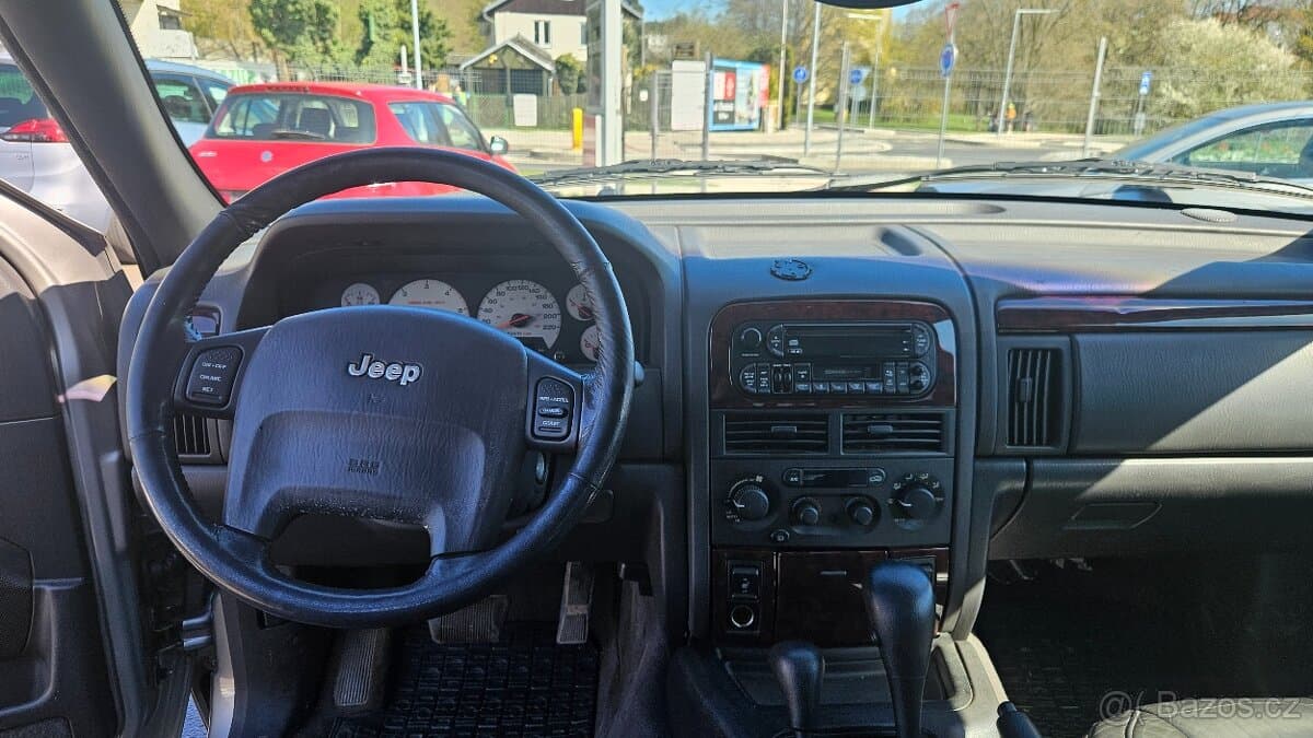 2001 Jeep CHEROKEE - 7