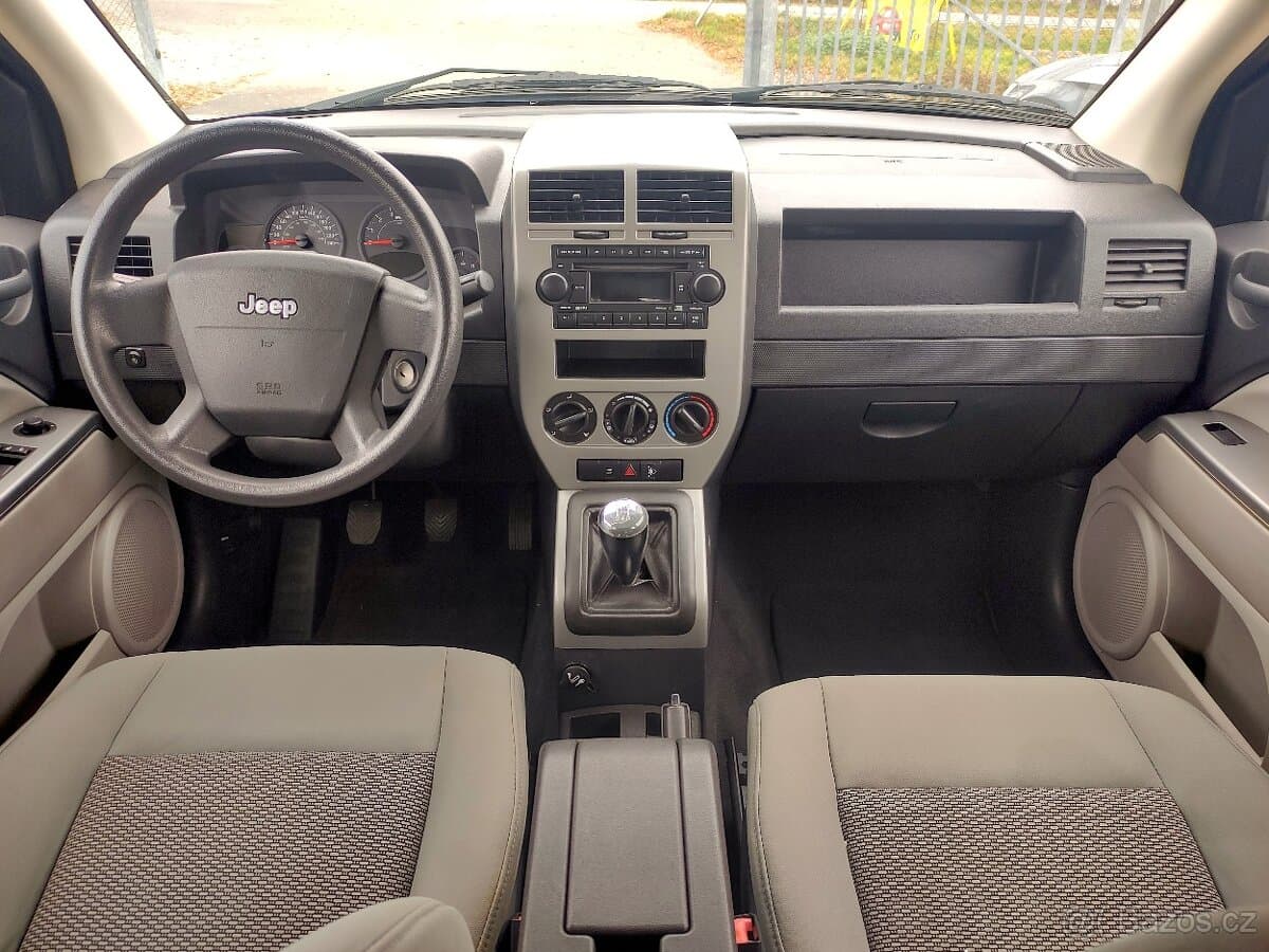 2008 Jeep COMPASS - 7