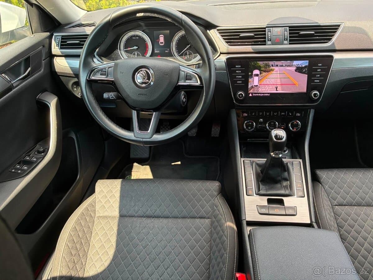 2020 Škoda SUPERB - 7