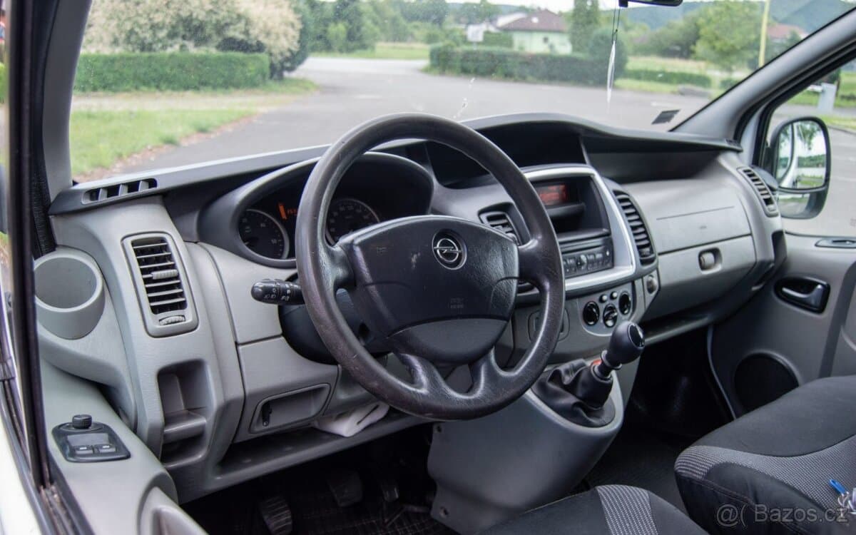 2011 Opel VIVARO - 7