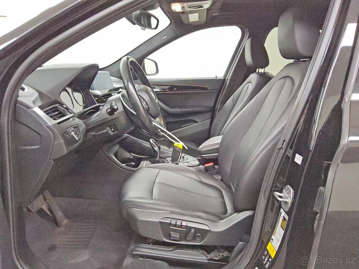 2020 BMW X1 - 7
