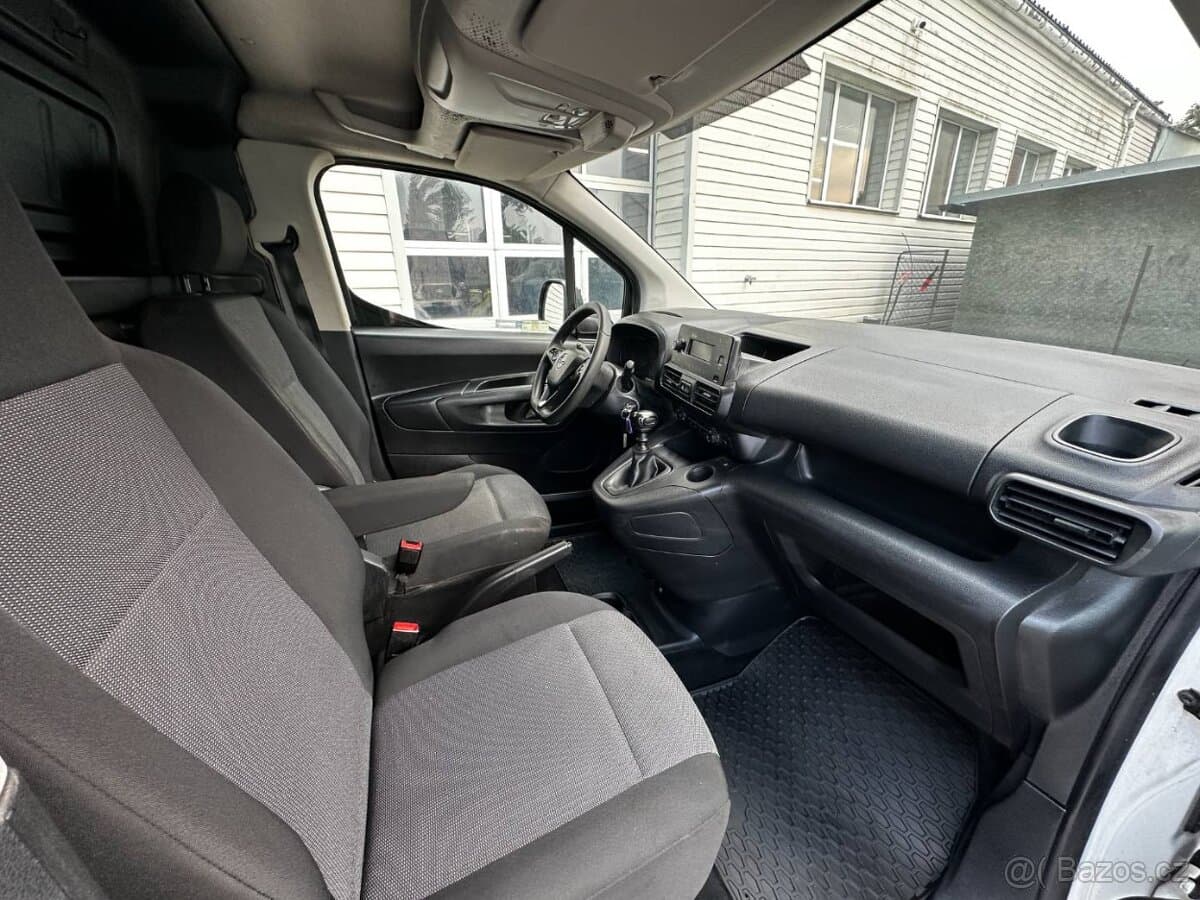 2022 Opel COMBO - 7